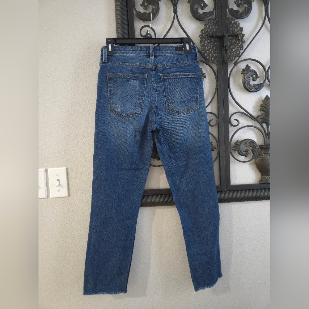 Kut From The Kloth Rachel Ripped Raw Hem Mom Jeans - Picture 8 of 10